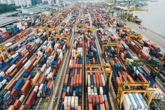 Containerskibe og global handel